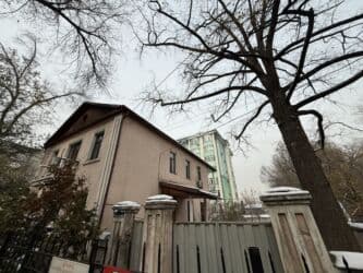 пол дом раб городок: Сдаю Офис, 153 м², В частном доме — 17