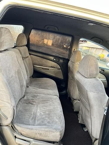 скутера японские: Honda Stream: 2003 г., 1.7 л, Автомат, Бензин, Минивэн — 6