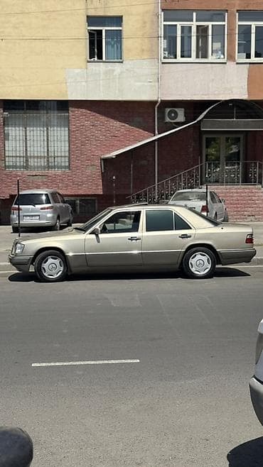 м113 5 0: Mercedes-Benz W124: 1993 г., 2.2 л, Ручные, Бензин, Седан — 3