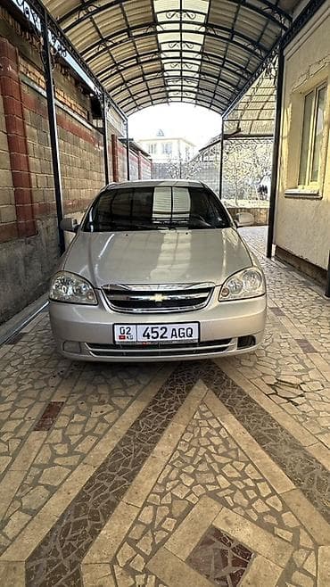 Chevrolet Lacetti: 2008 г., 1.4 л, Механика, Бензин, Седан