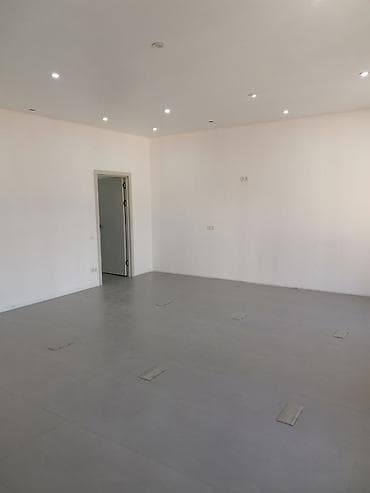 vefa: Аренда офисов, 130 м², В жилом комплексе, С отдельным входом, С отдельным сан узлом, С системой безопасности — 8