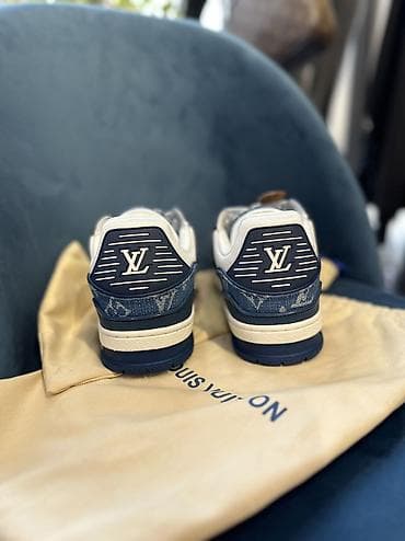 nike dank: Кроссовки Louis Vuitton Trainer Low, цветовая схема белый/тёмно‑синий — 4