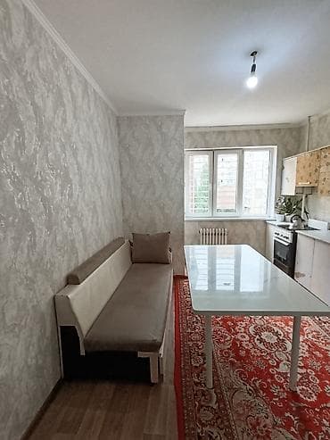 В мкр. Тунгуч продается 1 ком. квартира — 3