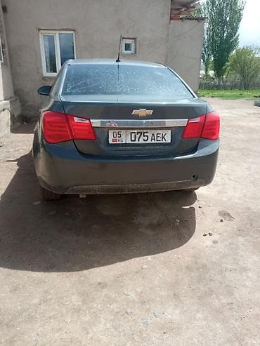 Chevrolet : 2011 г., 0.8 л, Автомат, Бензин, Седан — 2