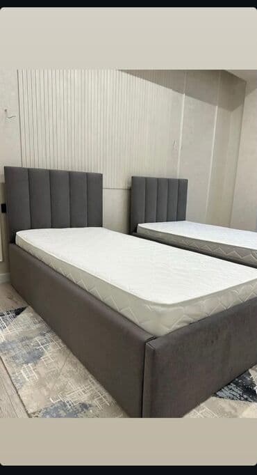 кровот: Односпальная кровать, Новый, С мягкой обивкой, длина - 190 см — 1