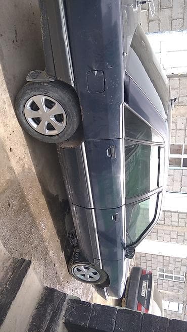 ауди а8 4 2: Audi 100: 1990 г., 2.3 л, Кол менен иштөөчү, Бензин, Седан — 7