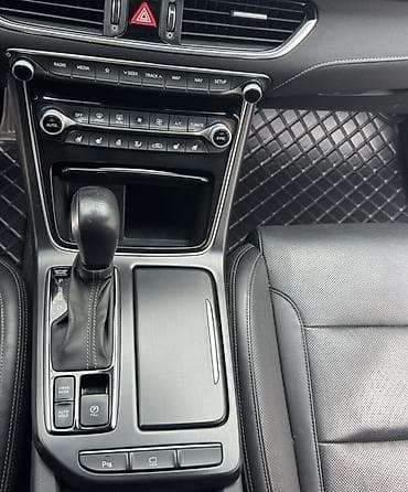 бизнем: Hyundai Grandeur: 2017 г., 3 л, Автомат, Газ, Седан — 5