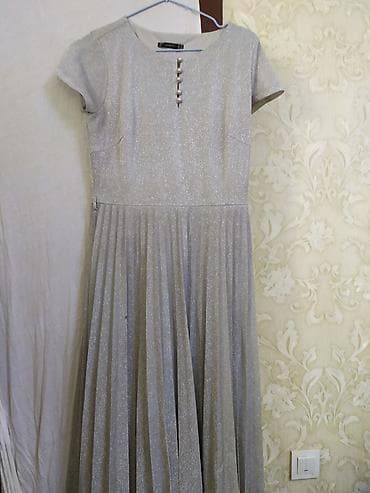 Личные вещи: Продаю платье размер 48. Производство Турция — 1