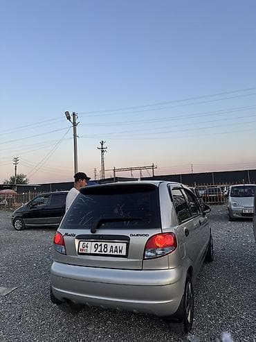 Унаа: Daewoo Matiz: 2009 г., 0.8 л, Кол менен иштөөчү, Бензин — 2