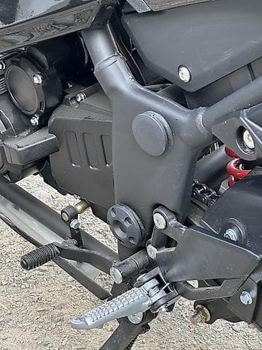 каски цена: Спортбайк Kawasaki, 200 куб. см, Бензин, Взрослый, Новый — 6