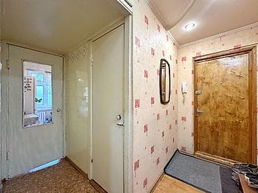 2 комнатная продаю: 3 комнаты, 58 м², 1000 мелочей 104 серия, 2 этаж, Старый ремонт — 3