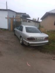 дом на калесах: Mercedes-Benz E-Class: 2001 г., 2.2 л, Автомат, Дизель, Седан — 11