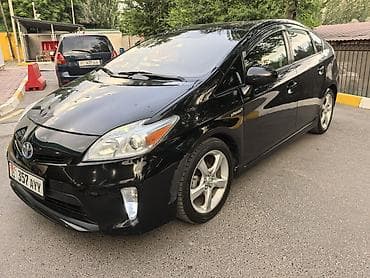 капот ласетти: Toyota Prius: 2012 г., 1.8 л, Вариатор, Гибрид, Хэтчбэк — 5