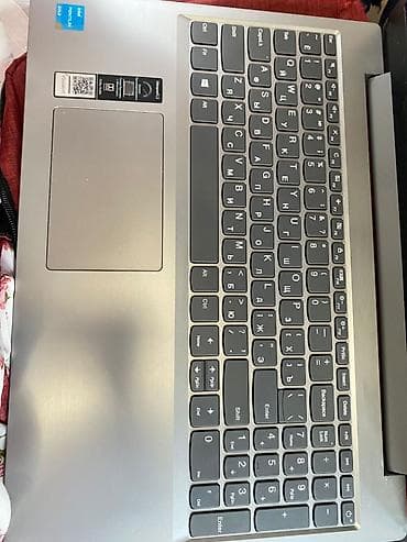 egopad e24: Ноутбук Lenovo IdeaPad L3 15 - Экран 15.6" (по фото — матовый — 3