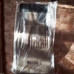 коричневый салон: ОригинальныеДаже с упаковки не доставали, бежевые. Для Land Cruiser — 1