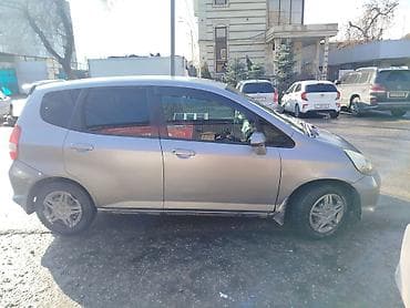 fit 2016: Honda Fit: 2003 г., 1.5 л, Вариатор, Бензин, Хэтчбэк — 3