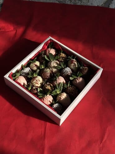 мишка костюм цена: Клубника в шоколаде на заказ S- 9шт - 990сом М-12шт - 1320сом L- 16шт — 8