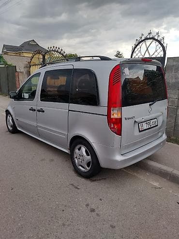 Mercedes-Benz Vaneo: 2002 г., 1.6 л, Автомат, Бензин, Минивэн — 4