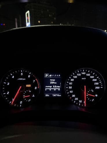 Продажа авто: Hyundai Avante: 2018 г., 1.6 л, Робот, Бензин, Седан — 8