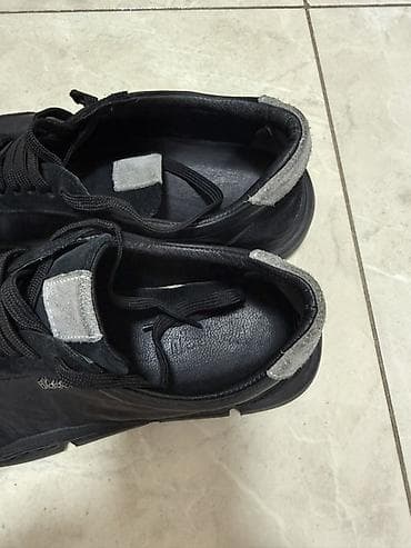 Мужские кроссовки, 41, 41.5, 42, Б/у, цвет - Черный, Самовывоз, Платная доставка