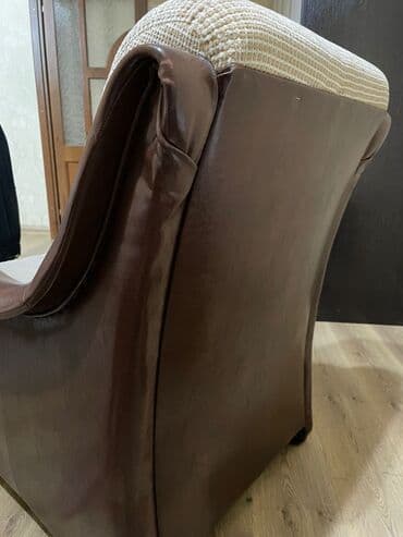 купить стулья бу: Продаю кресло, кожа хорошем состоянии — 3