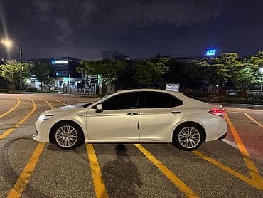 авто камири: Toyota Camry: 2019 г., 2.5 л, Автомат, Гибрид, Седан — 2