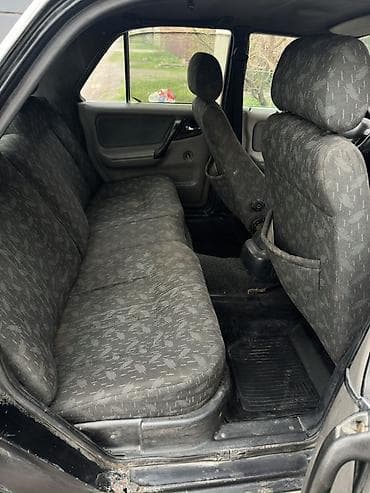 lada 2105: ГАЗ 3102 Volga: 1999 г., 2.4 л, Ручные, Бензин, Седан — 4