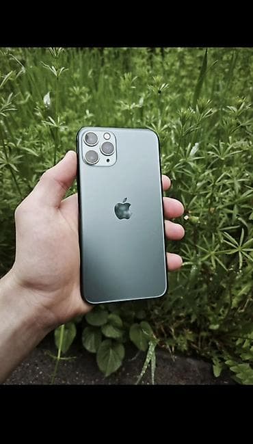 IPhone 11 Pro, Matte Midnight Green