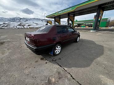 дверные карты на венто: Volkswagen Vento: 1994 г., 1.8 л, Механика, Бензин, Седан — 4