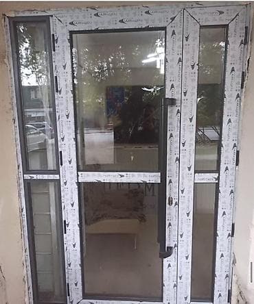 перегородки стекло: Двери для домов и квартир, Другое количество створок, Правосторонняя, цвет - Серый — 1