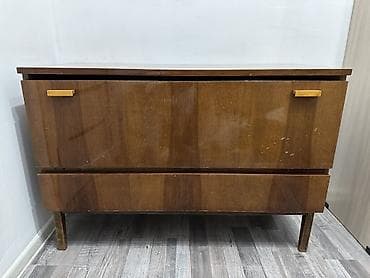 Офис эмереги: Кийимдер үчүн тумба, Күзгүсүз, Жыгач, Өзү алып кетүү, түсү - Күрөң — 1