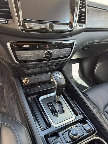 Ssangyong Rexton: 2019 г., 2.2 л, Автомат, Дизель, Внедорожник — 2