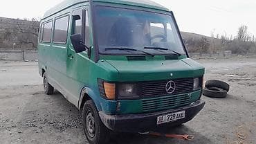 Mercedes-Benz : 1993 г., 3 л, Механика, Дизель, Фургон