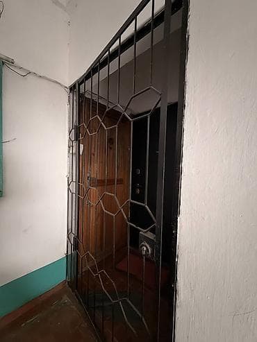 flat osh: 1 комната, 35 м², 105 серия, 3 этаж, Старый ремонт — 10