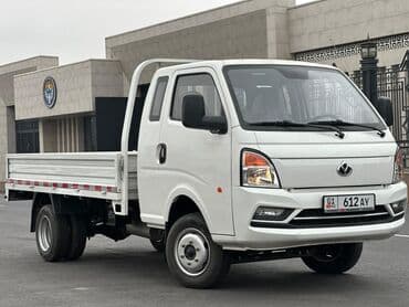 пикап китайский: Changan : 2023 г., 2 л, Механика, Бензин, Фургон — 1