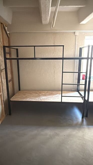 кровать чердак металлическая: Металлическая двухъярусная кровать-лофт - Прочная сварная рама из — 1