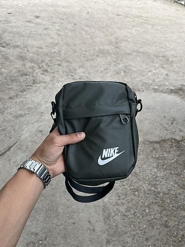 Сумка через плечо Nike (компактная) - Цвет: тёмно‑оливковый/хаки с