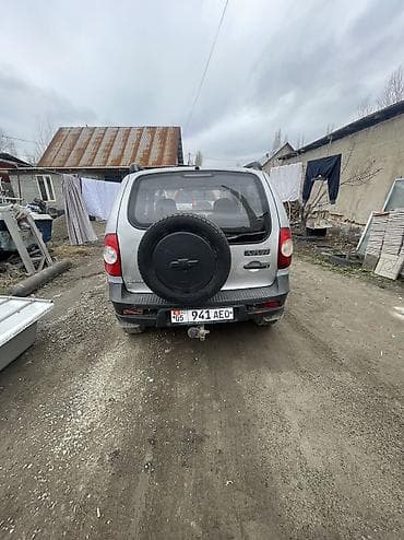 сидения нива: Chevrolet Niva: 2003 г., 1.7 л, Механика, Бензин, Кроссовер — 5