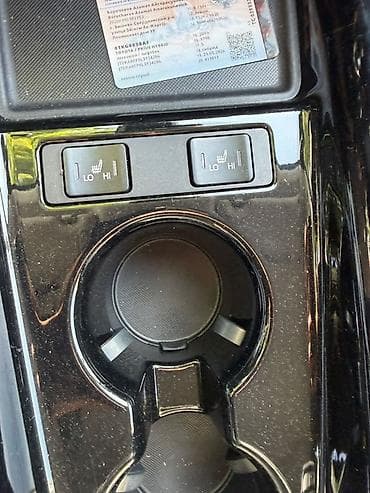 prius: Toyota Prius: 2019 г., 1.8 л, Автомат, Гибрид, Лифтбек — 7