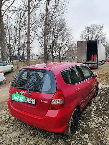 Honda Jazz: 2006 г., 1.4 л, Механика, Бензин, Хэтчбэк at lalafo.kg Honda Jazz: 2006 г., 1.4 л, Механика, Бензин, Хэтчбэк