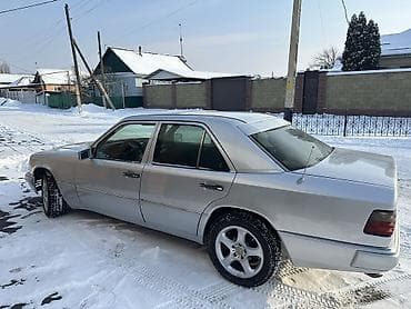 Продажа авто: Mercedes-Benz E-Class: 1994 г., 2.2 л, Механика, Бензин, Седан — 3