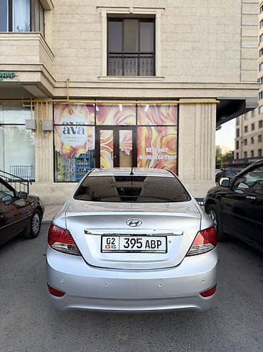 w221 5 5: Hyundai Solaris: 2012 г., 1.6 л, Автомат, Бензин, Седан — 4