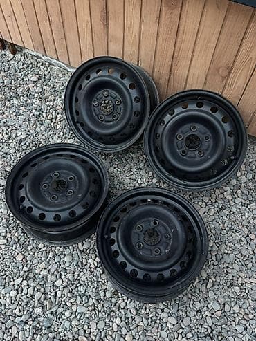 эх 470: Железные Диски R 15 Honda, Комплект, отверстий - 5, Б/у — 3