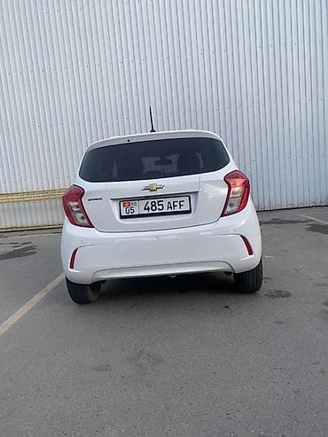 вариант кей джи: Chevrolet Spark: 2020 г., 1 л, Вариатор, Бензин, Хэтчбэк — 4