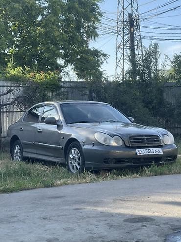 spark 2012: Hyundai Sonata: 2004 г., Механика, Бензин, Седан — 1