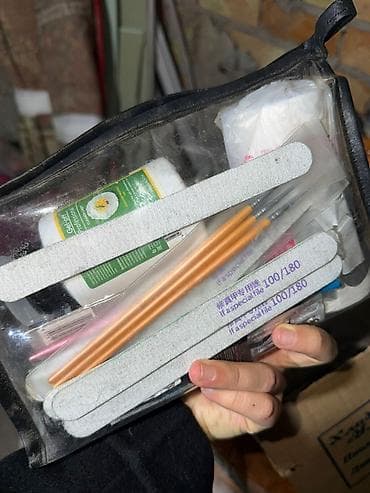 Профессиональный набор для маникюра/педикюра Состав: - Электрическая — 4