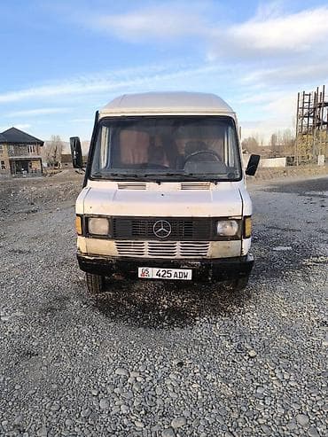 нарашки: Легкий грузовик, Mercedes-Benz, Стандарт, 3 т, Б/у — 4