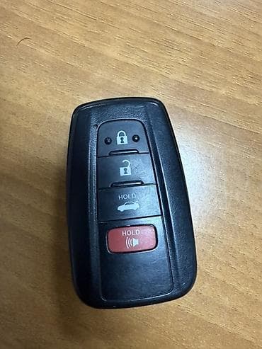 автомобильные ключи набор: Ключ Toyota Б/у, Оригинал, США — 1
