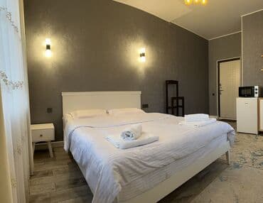 1 ком кв в бишкеке продажа: 1 комната, Душевая кабина, Постельное белье, Парковка — 3