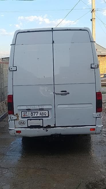 Транспорт: Mercedes-Benz Спринтер: 2004 г., 2.7 л, Механика, Дизель, Фургон — 2